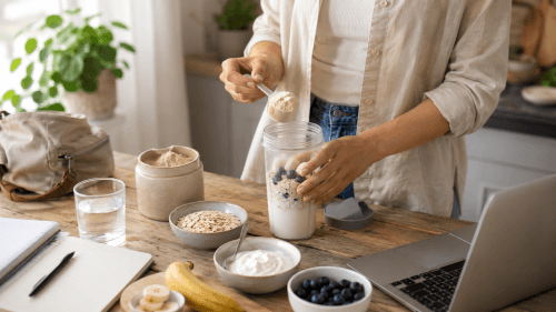 Proteiinilisä kasvissyöjälle kiireiseen arkeen smoothien ja välipalan muodossa